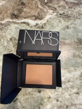 NARS Matte Bronzer - Casino